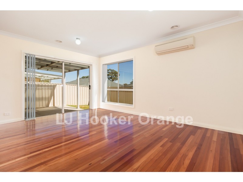 71 Brooklands Drive, Orange NSW 2800
