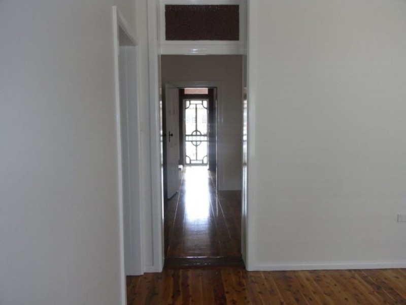 108 March Street, Orange NSW 2800