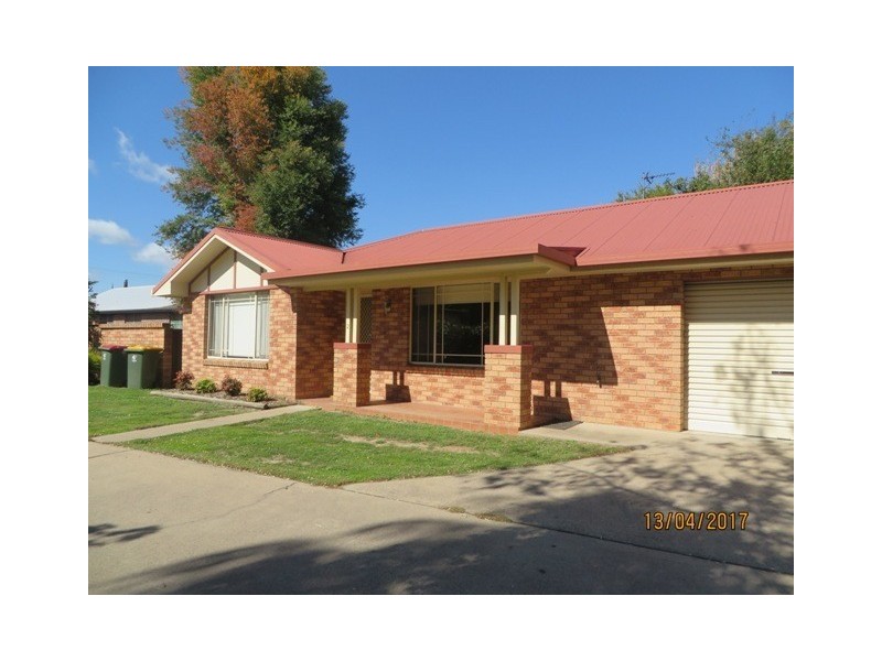 2/63 Autumn Street, Orange NSW 2800