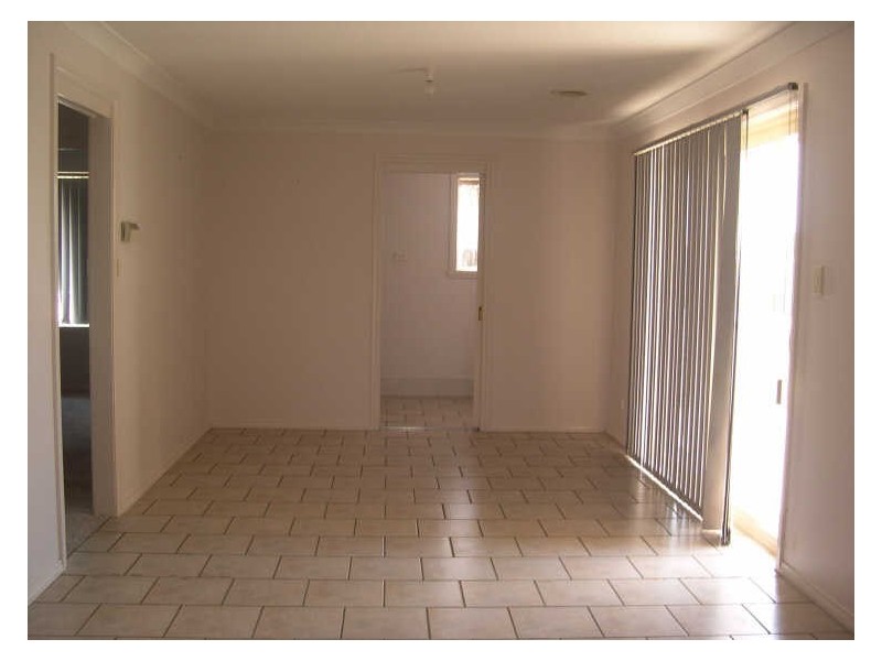 23 Northstoke Way, Orange NSW 2800