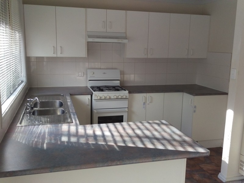 2/133 Sampson Street, Orange NSW 2800