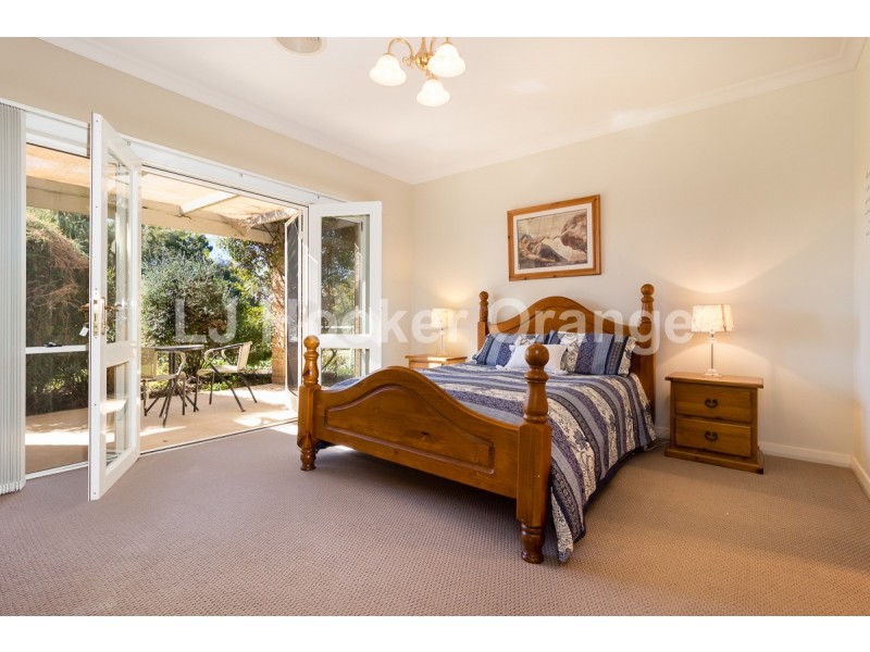 4 Emmas Lane, Orange NSW 2800