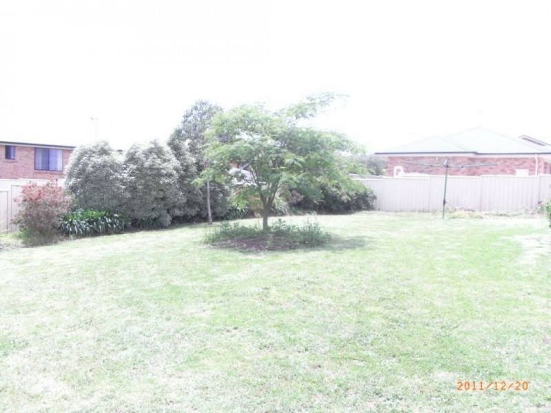 5 Whitney Place, Orange NSW 2800