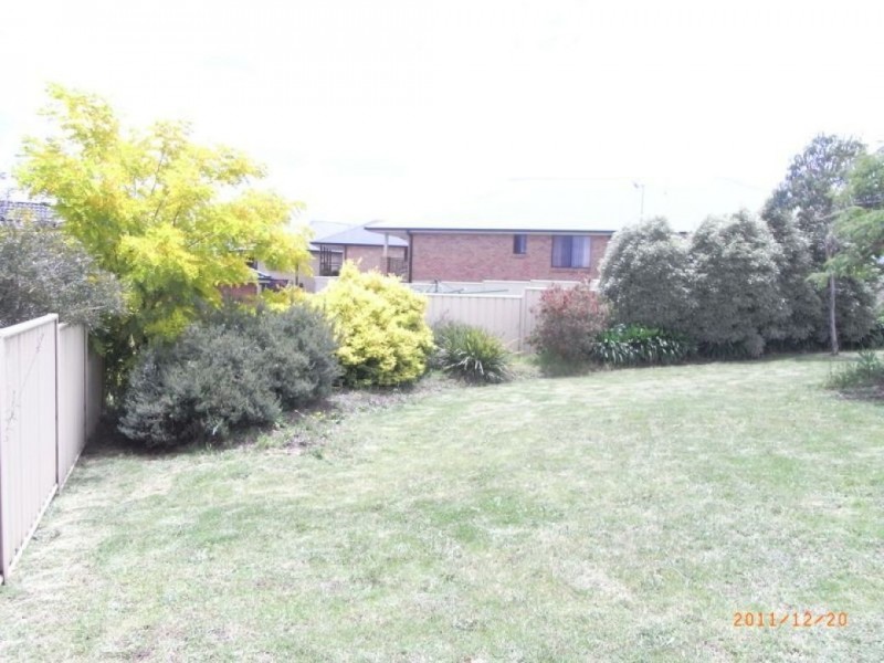 5 Whitney Place, Orange NSW 2800