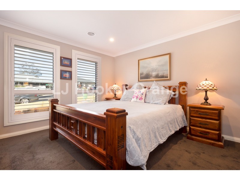87 William Maker Drive, Orange NSW 2800