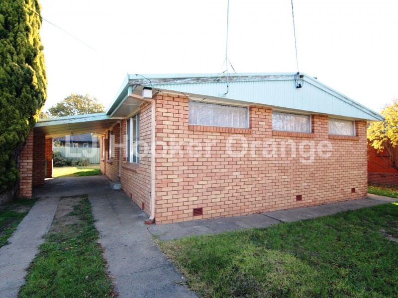 389 Lords Place, Orange NSW 2800