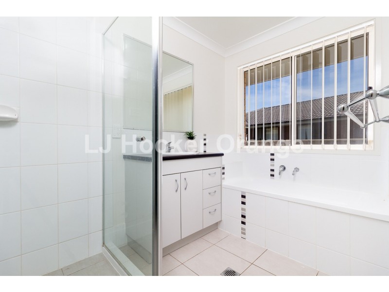 35 Honeyman Drive, Orange NSW 2800