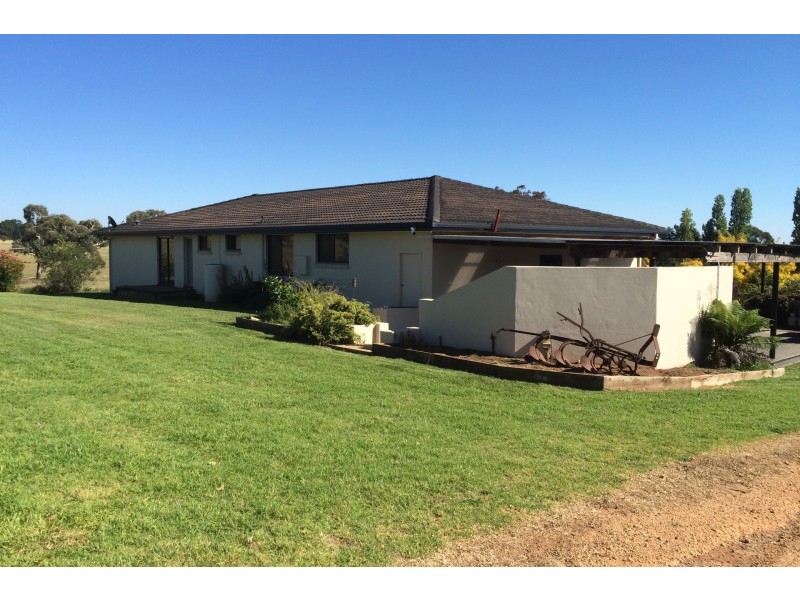 12 Shiralee Road, Orange NSW 2800