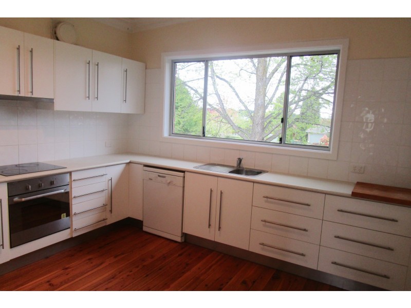 16 Alkira Way, Orange NSW 2800