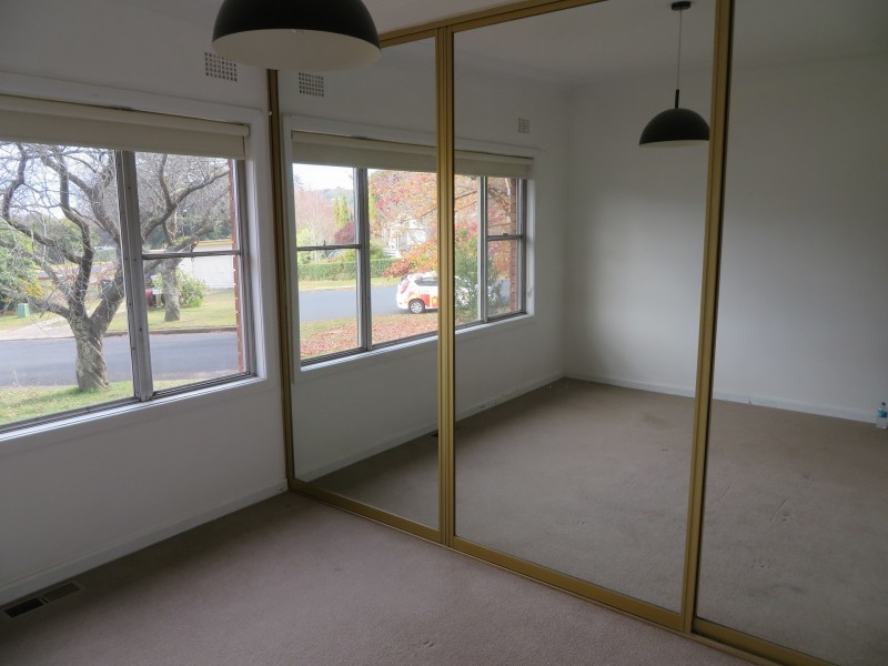 16 Alkira Way, Orange NSW 2800