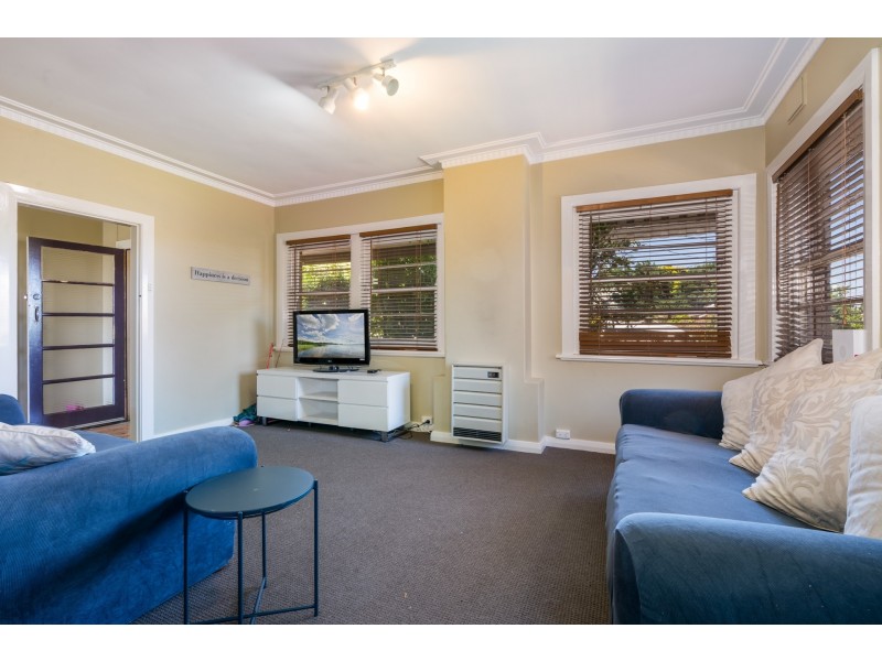 27 Thomas Street, Orange NSW 2800