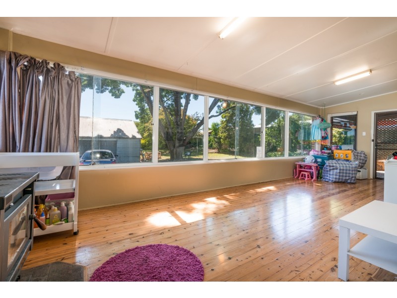 27 Thomas Street, Orange NSW 2800
