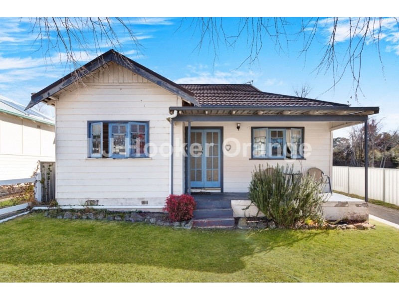 23 Eyles Street, Orange NSW 2800