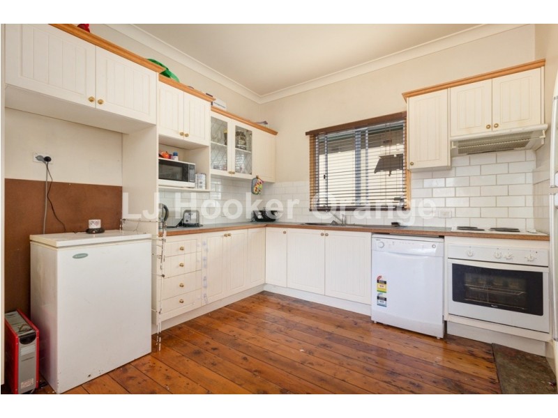 23 Eyles Street, Orange NSW 2800