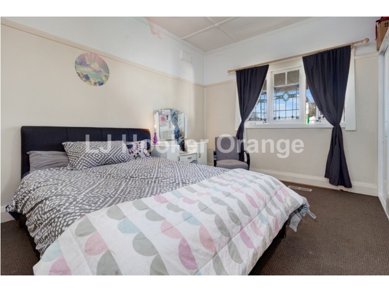 23 Eyles Street, Orange NSW 2800