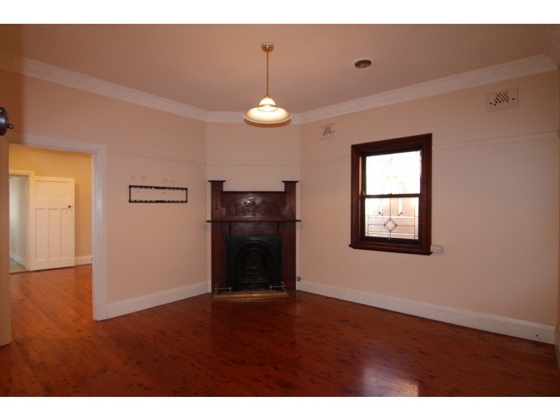 392 Summer Street, Orange NSW 2800