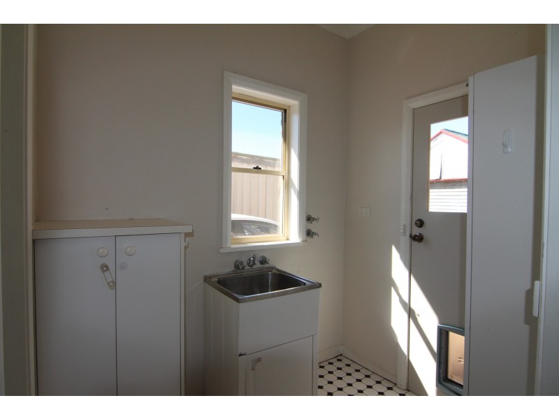 392 Summer Street, Orange NSW 2800