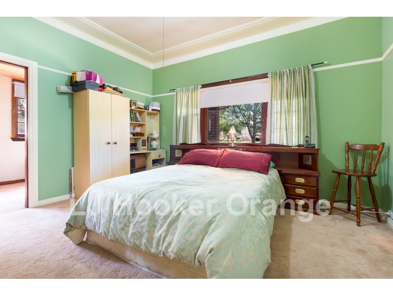 14 Moulder Street, Orange NSW 2800