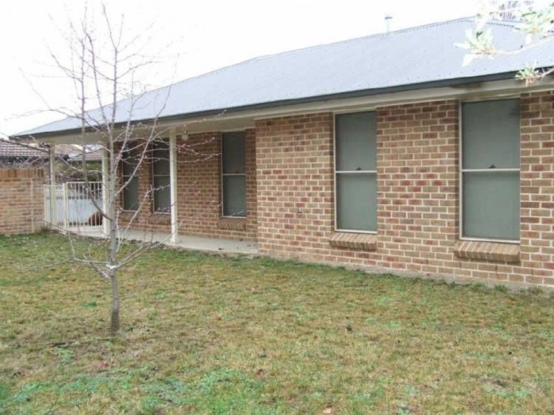 1/5 Coronation Drive, Orange NSW 2800