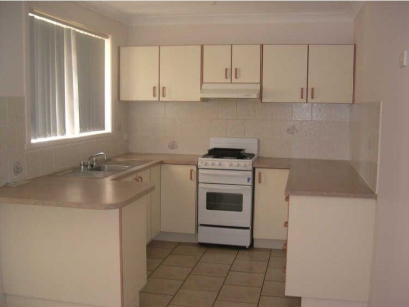 23 Northstoke Way, Orange NSW 2800