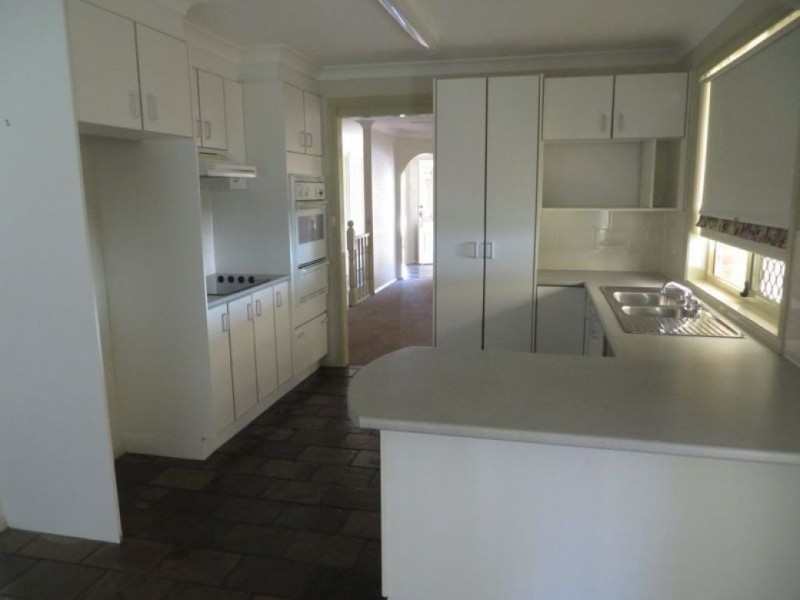 75 Sieben Drive, Orange NSW 2800