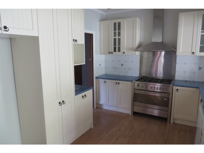 25 Thomas Street, Orange NSW 2800