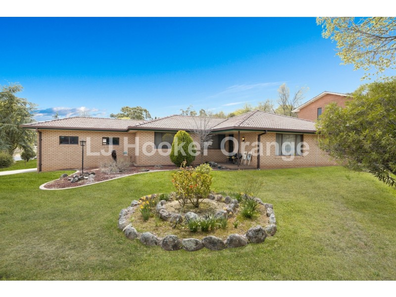 18 Eungella Place, Orange NSW 2800