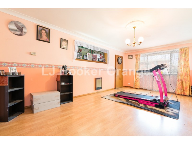 18 Eungella Place, Orange NSW 2800