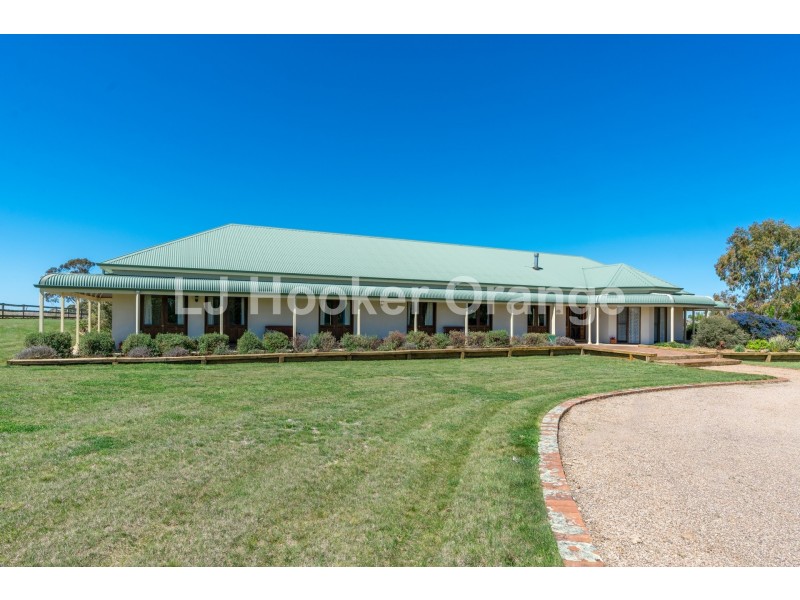 616 Forest Road, Orange NSW 2800
