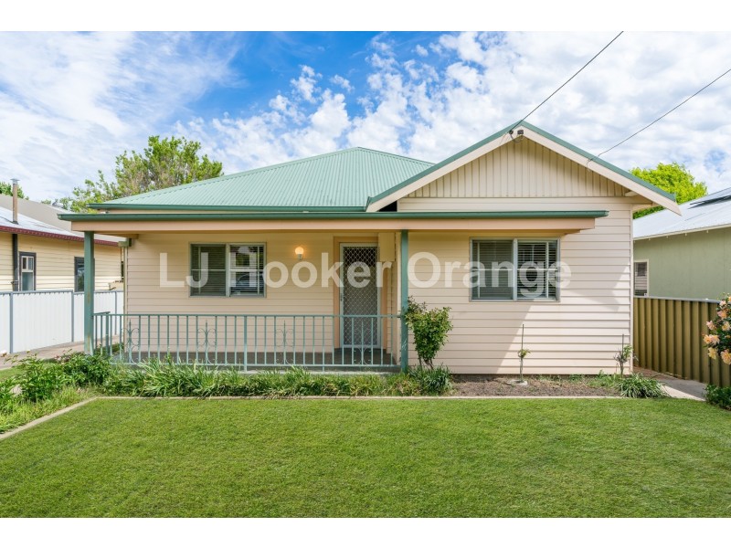 10 National Avenue, Orange NSW 2800