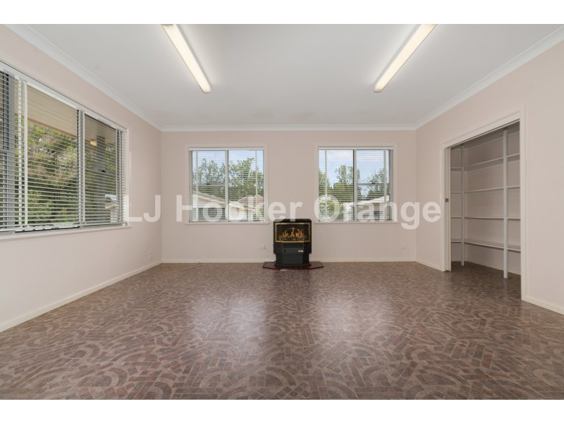 10 National Avenue, Orange NSW 2800