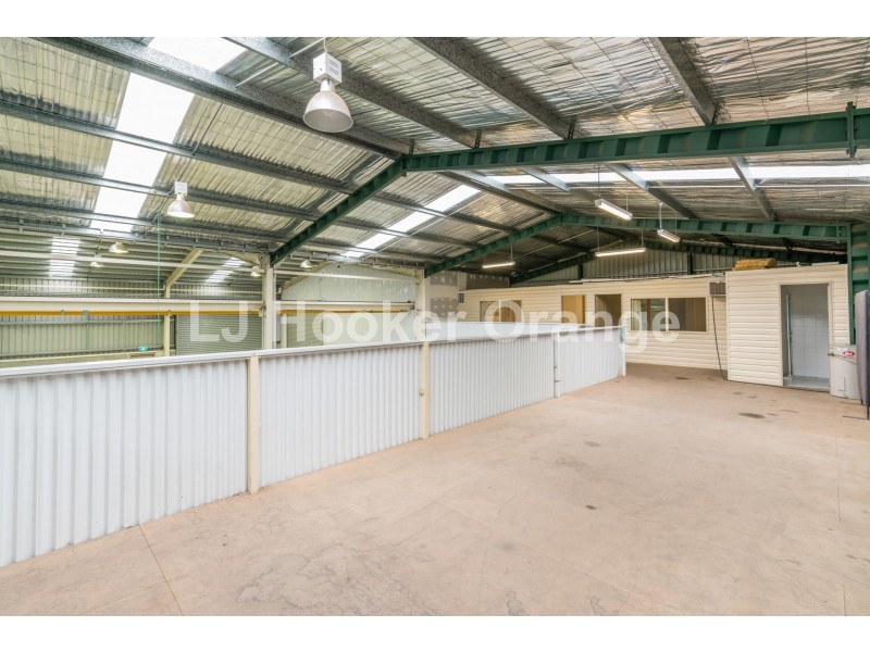 5 Colliers Avenue, Orange NSW 2800