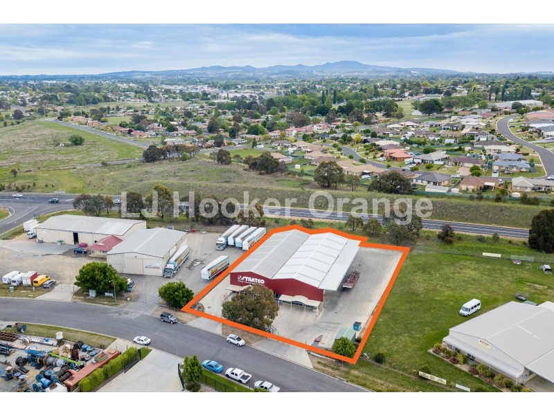 5 Colliers Avenue, Orange NSW 2800