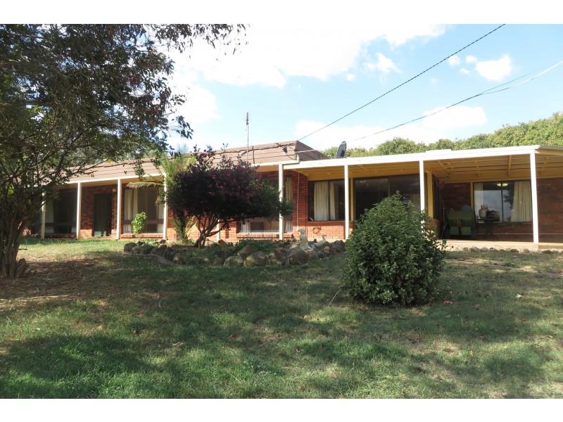 65 Lysterfield Road “Cherrywood”, Orange NSW 2800