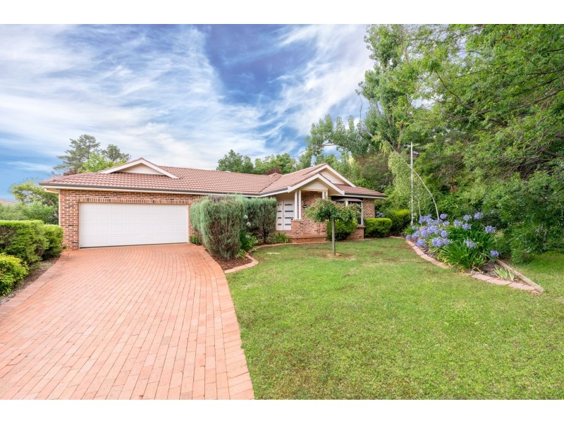 18 Casuarina Drive, Orange NSW 2800