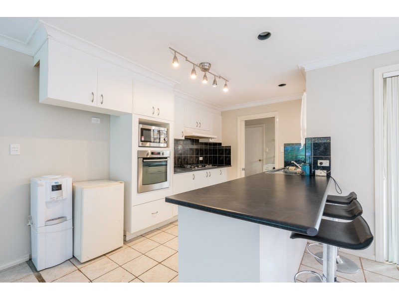 18 Casuarina Drive, Orange NSW 2800