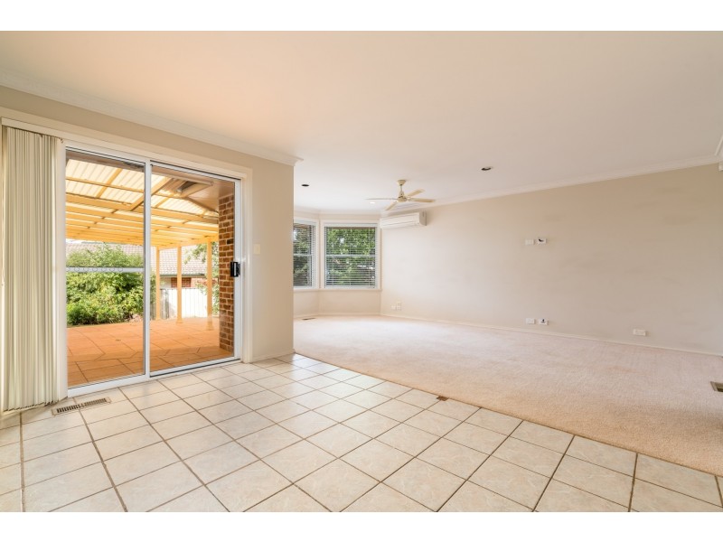 18 Casuarina Drive, Orange NSW 2800