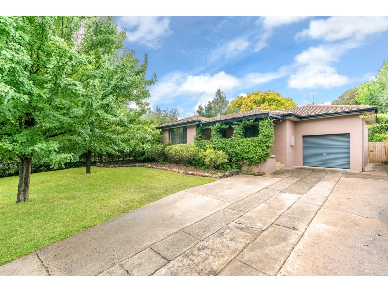 30 Yarawini Drive, Orange NSW 2800