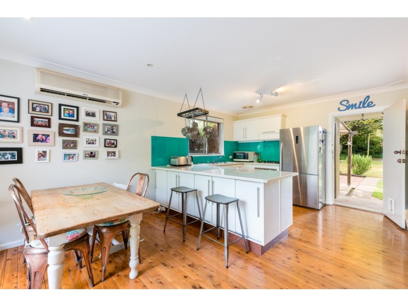 30 Yarawini Drive, Orange NSW 2800