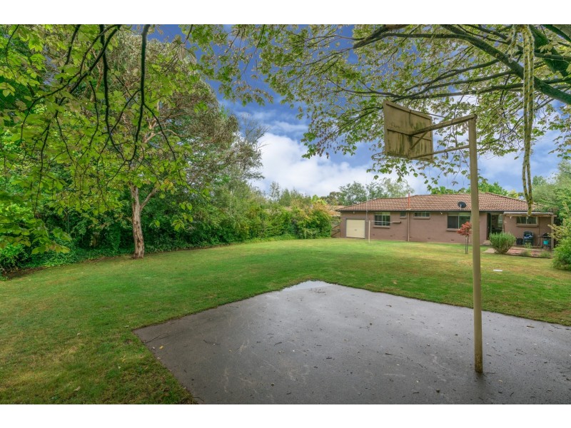 30 Yarawini Drive, Orange NSW 2800