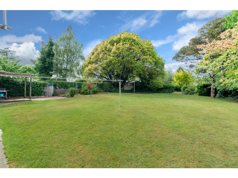 30 Yarawini Drive, Orange NSW 2800