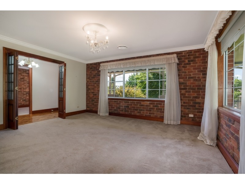 4 Kingfisher Court, Orange NSW 2800