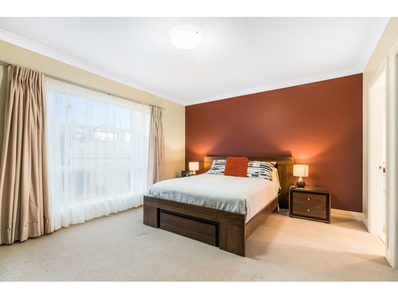 5 Niven Place, Orange NSW 2800