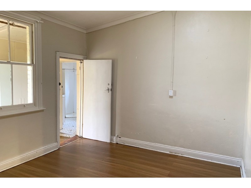 60 March Street, Orange NSW 2800
