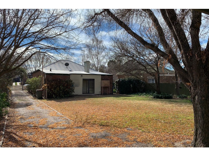 60 March Street, Orange NSW 2800