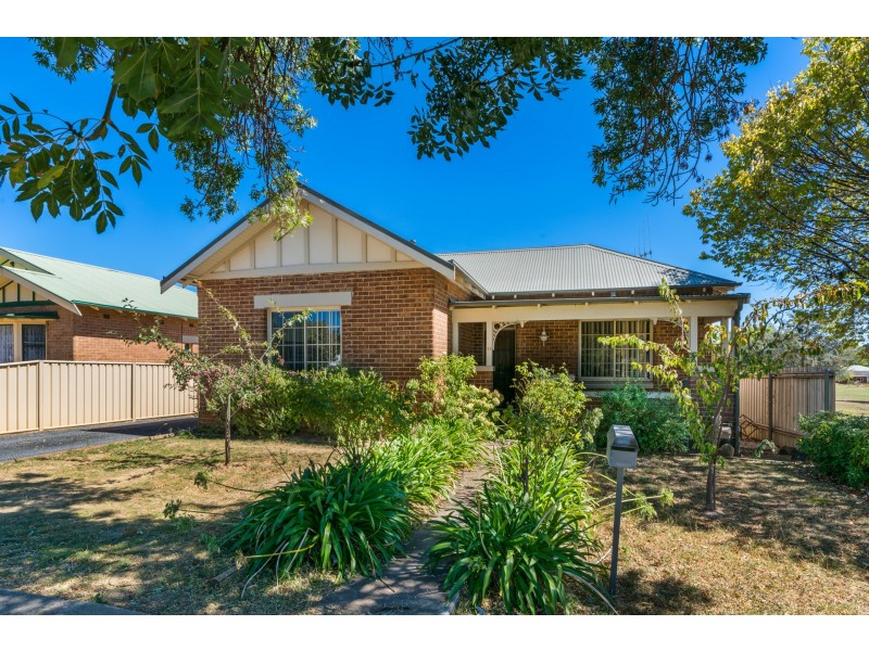 79 Glenroi Avenue, Orange NSW 2800