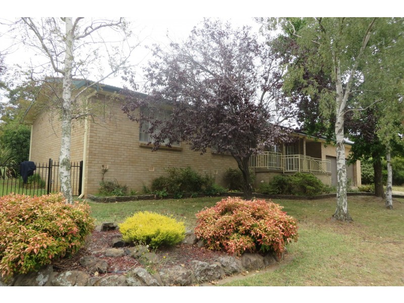 218 Ploughmans Lane, Orange NSW 2800