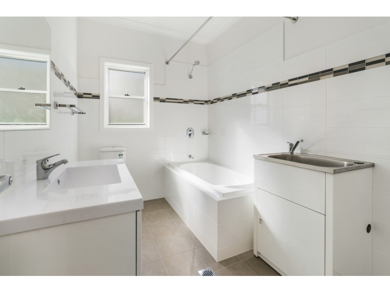 15 Buna Street, Orange NSW 2800