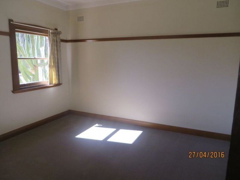 44 Allenby Road, Orange NSW 2800