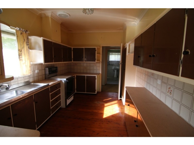 6 Boree Street, Cudal NSW 2864